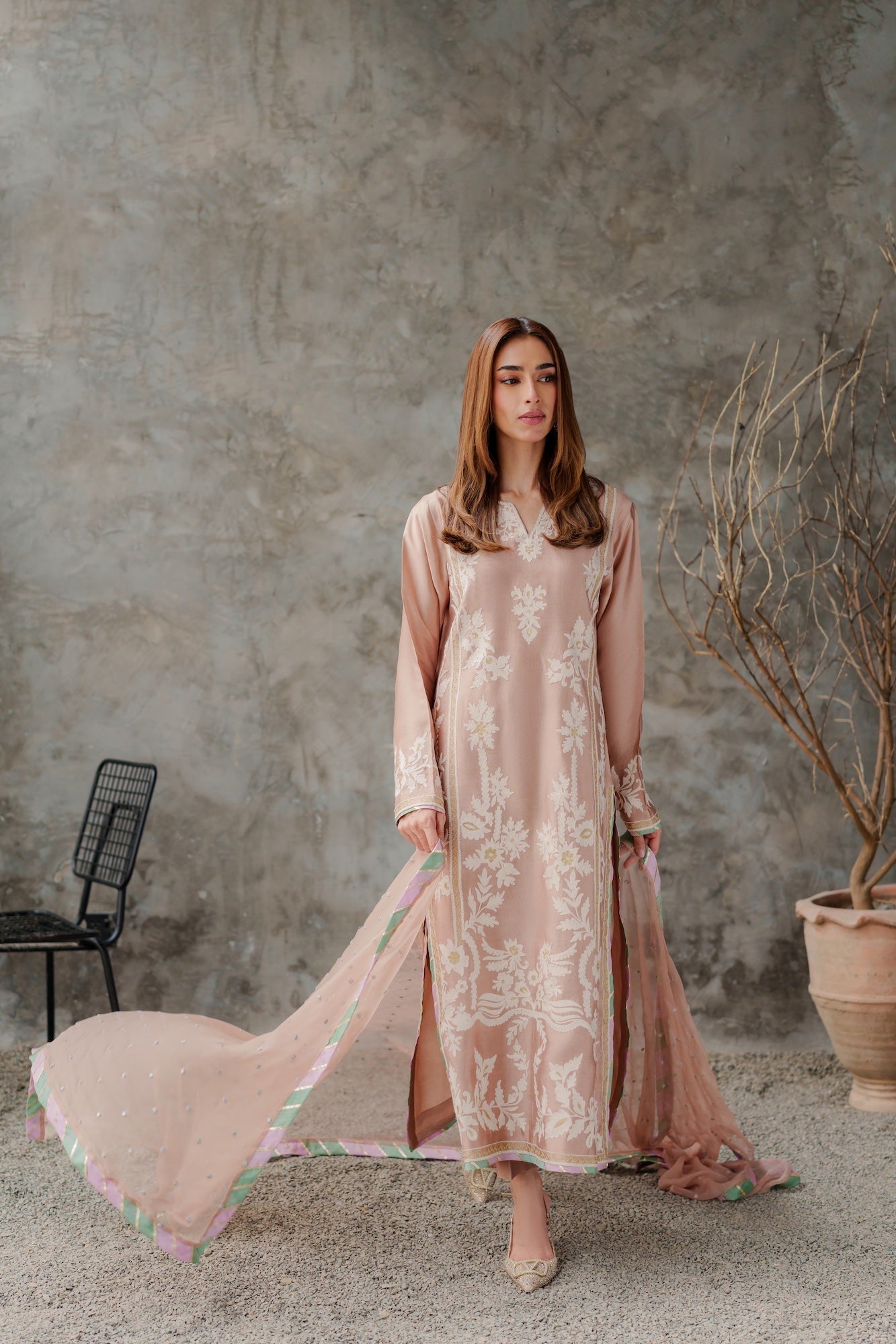 Zareen 3pcs Stitched - Tawakal Closet