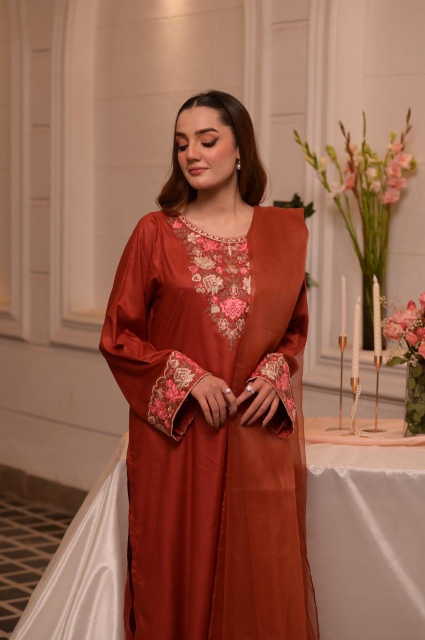3-Piece Lawn Cotton | Stitched - Aira by Ayesha Ghaffar
