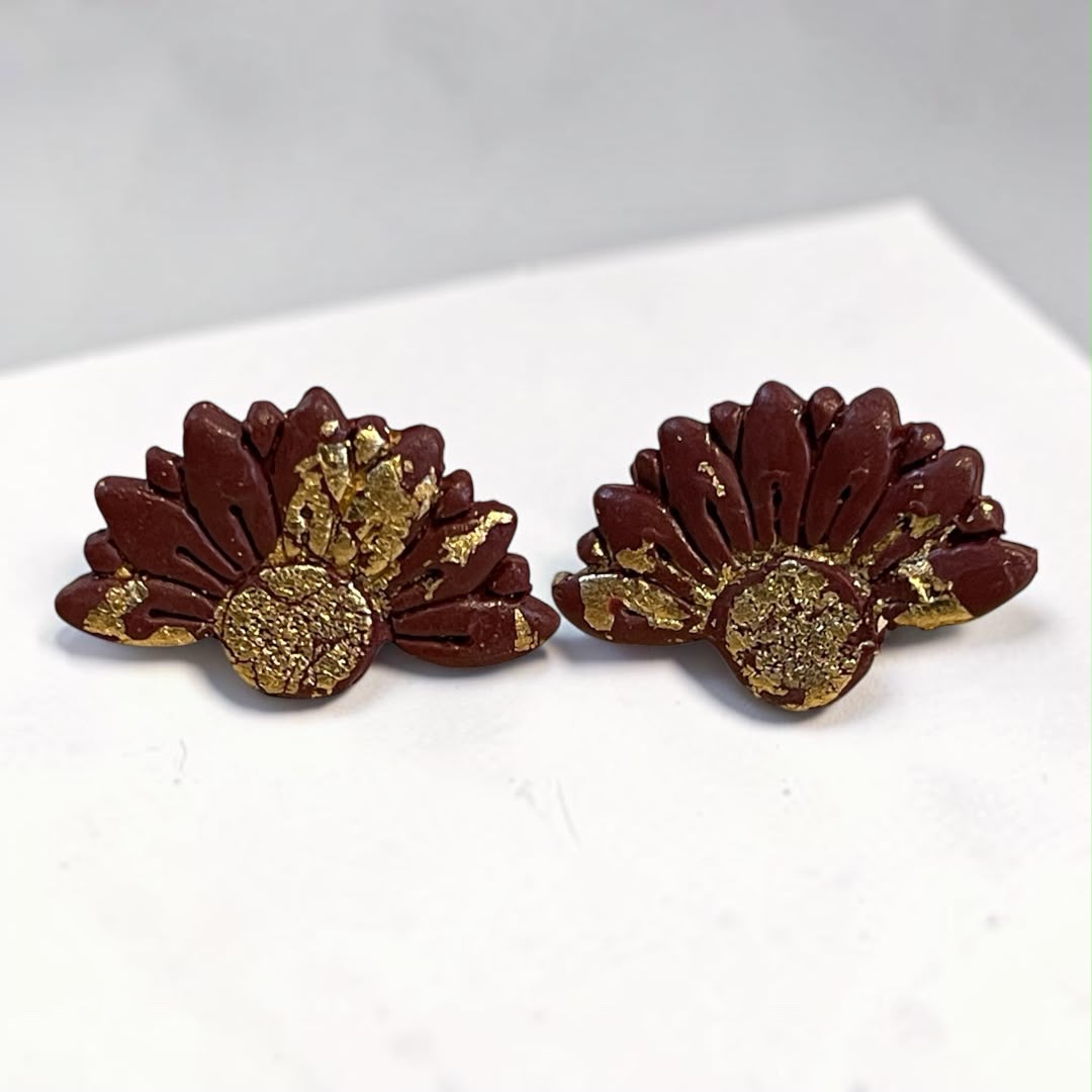 Floral Leaf Studs- Gold - Clay Boutique