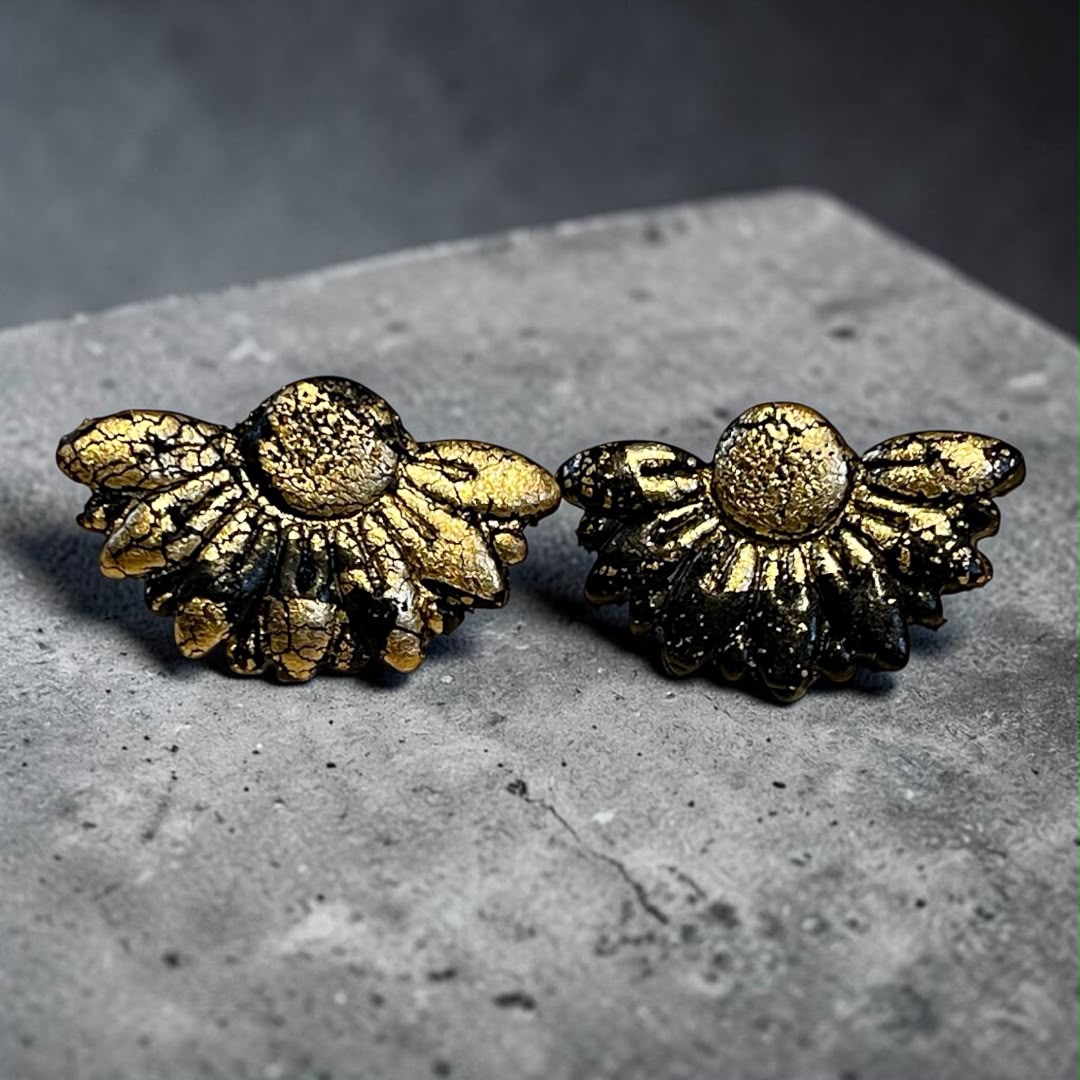 Floral Leaf Studs- Gold - Clay Boutique