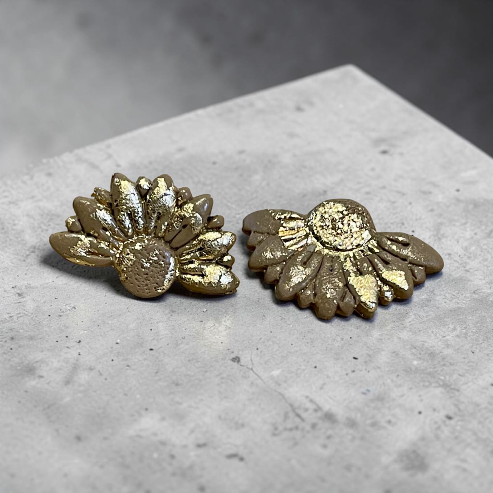 Floral Leaf Studs- Gold - Clay Boutique