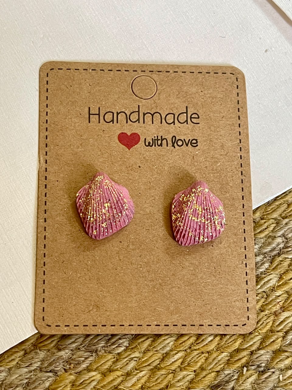 Shell studs - Clay Boutique