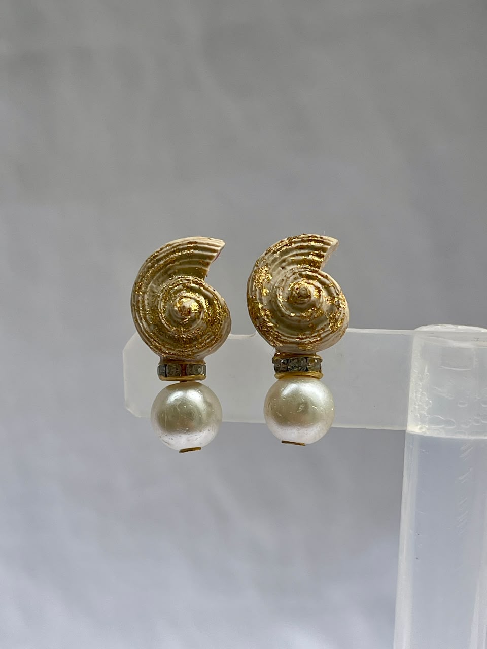 Snail Shell With Pearl - Clay Boutique