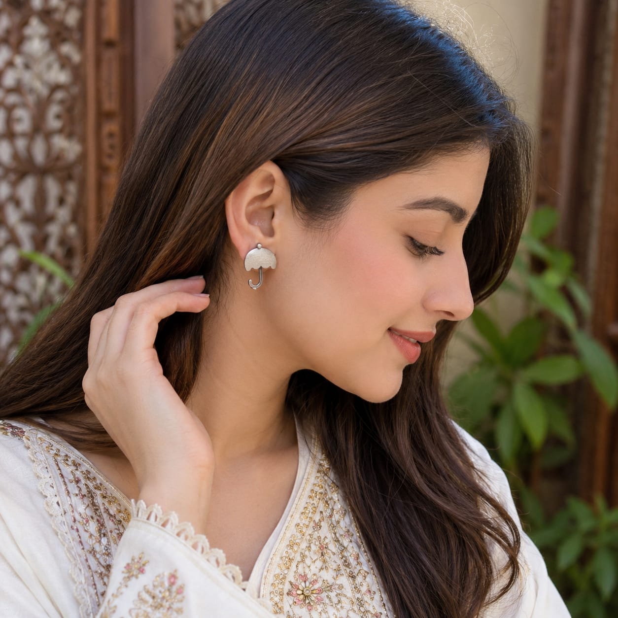 Oxidized Umbrella Earring - Mala Kangan