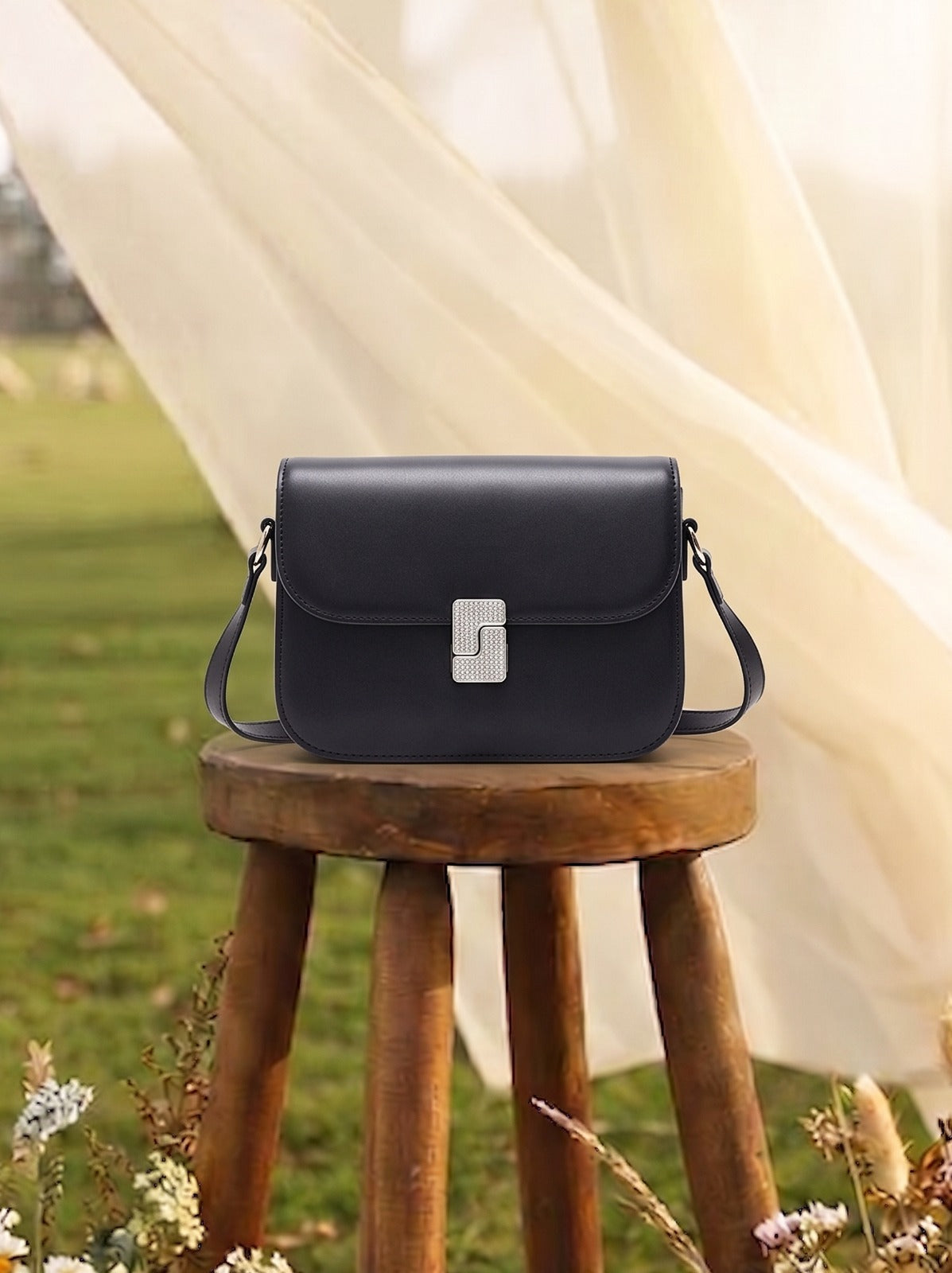Lova Black Handbag - Bag X