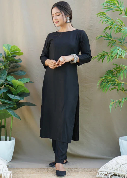 Black Basic - Zeekstore