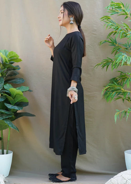 Black Basic - Zeekstore