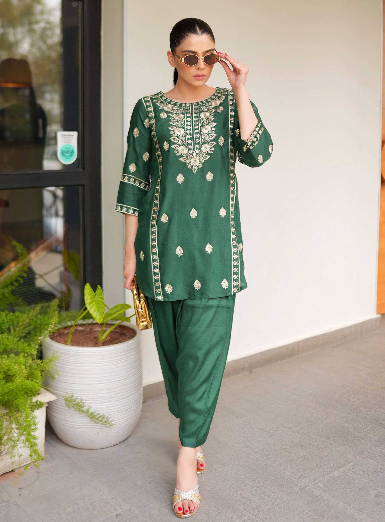 TW009 - Tawakal Closet