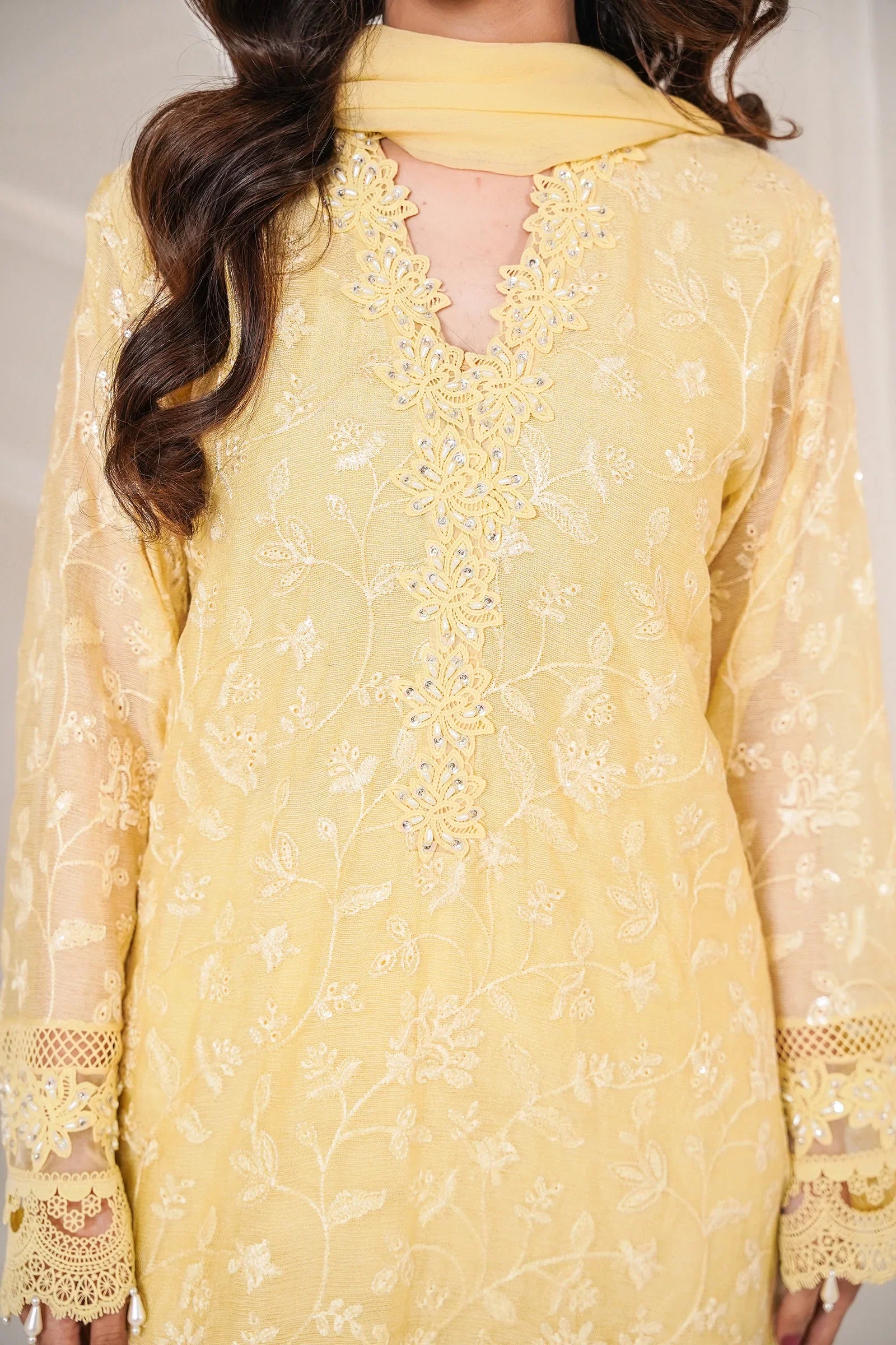 Sara 3 Piece Stitched - Javeria Zoa