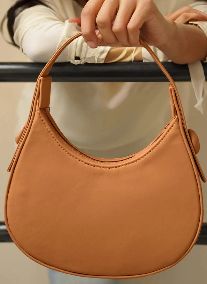 HOBO Half-Moon Bag - Totewear