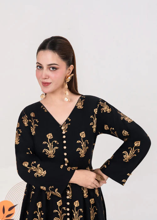 D204 - Laal Kurti