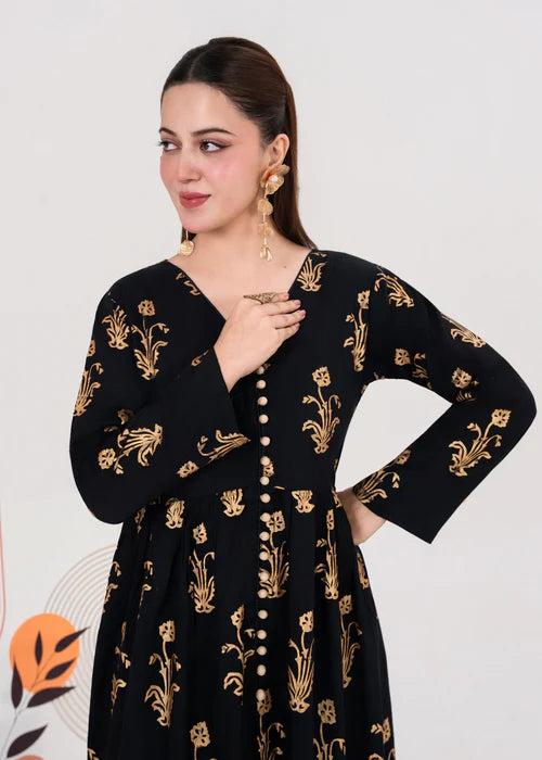 D204 - Laal Kurti