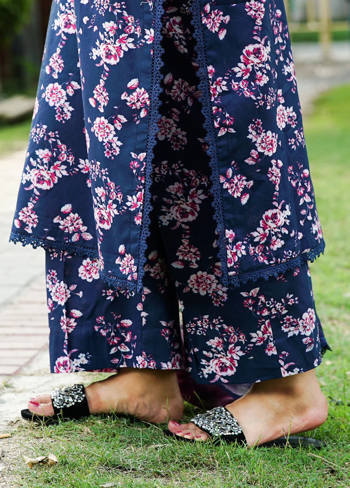 Zinia - Lawn - Ileen by Naba Bilal - Unstitched