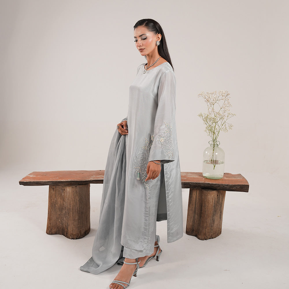 Frost 3 Piece Stitched - Javeria Zoa