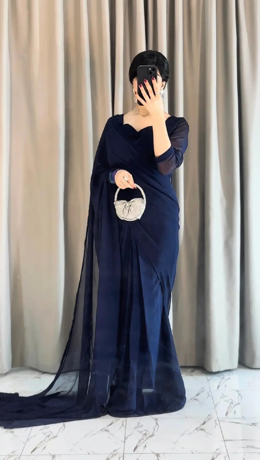 Sweetheart Neckline Shape Blouse with Chiffon Saree - Pachrangi