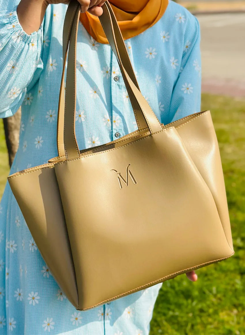Sleek Biege Tote Bag - Marquise Vault