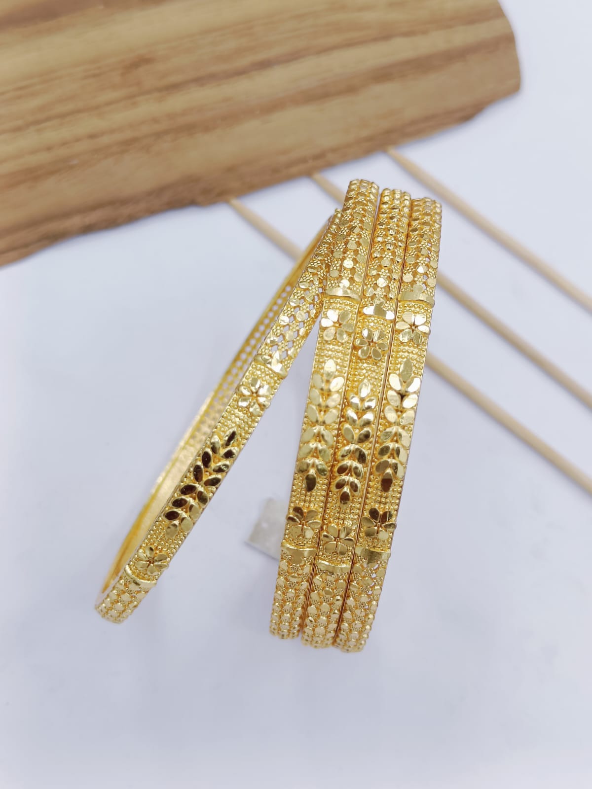 Madrasi Bangles 4Pcs - Aloro Jewels