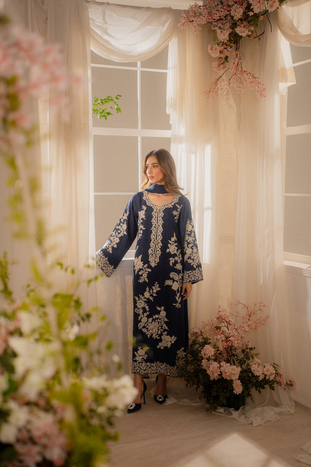 Zeenat Embroidered 3 Piece Suit - Urban Haya