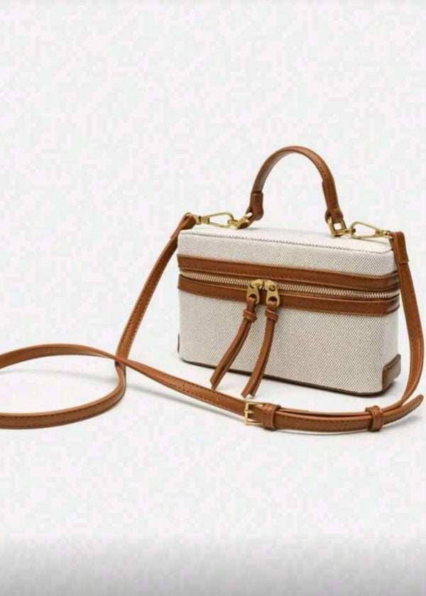 This New Stylish And Classic Square Hand Bag -  Shahzahra