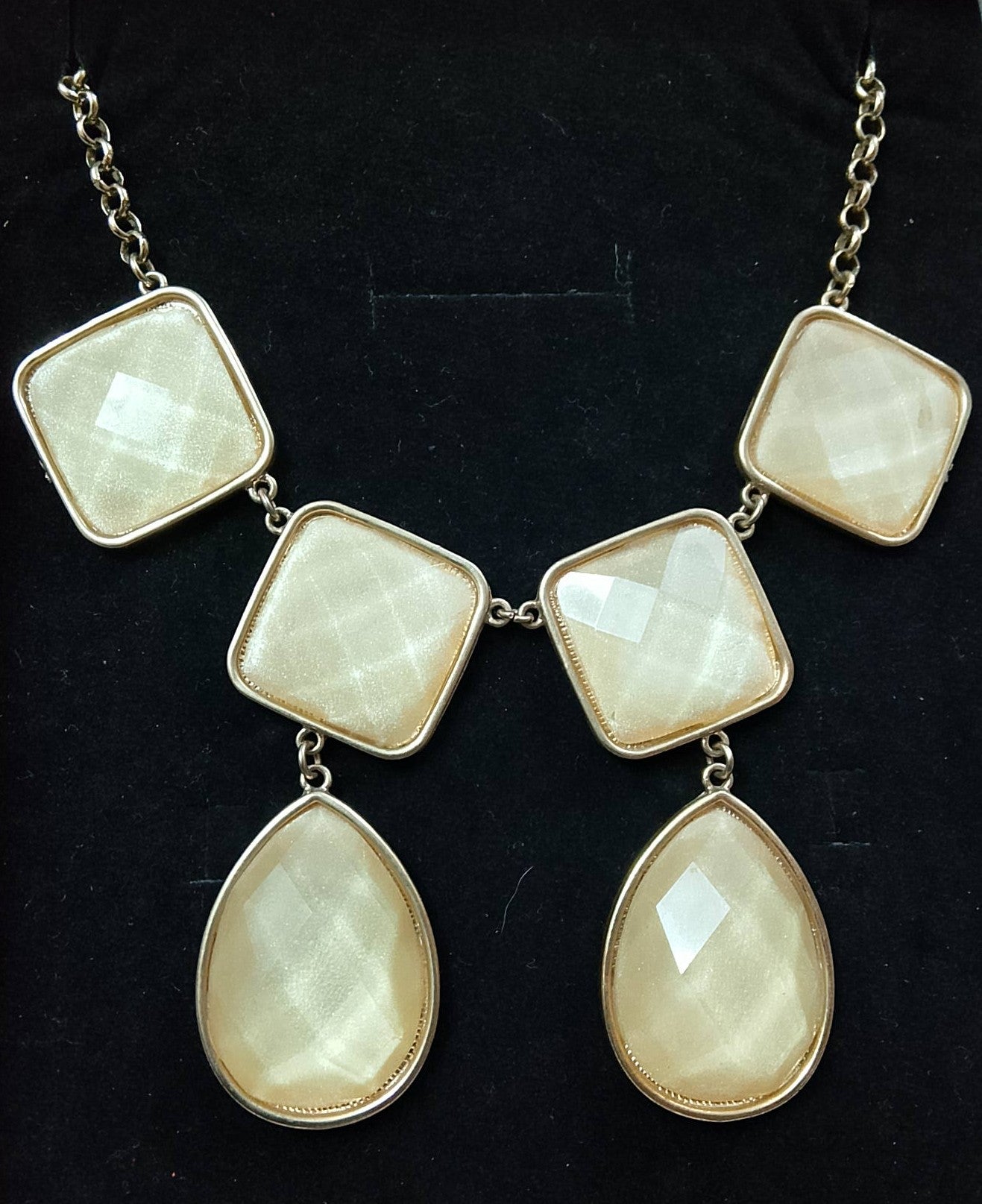 Golden Glow Statement Necklace - Hina Jewellery