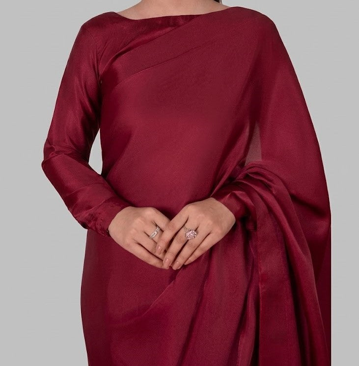 Bold Neckline Shape Blouse with Chiffon Saree Without Lace - Pachrangi