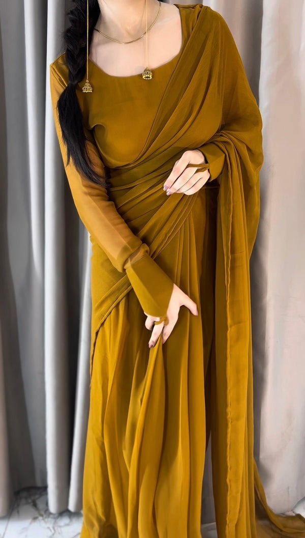 Round Neckline Shape Blouse with Chiffon Saree - Pachrangi