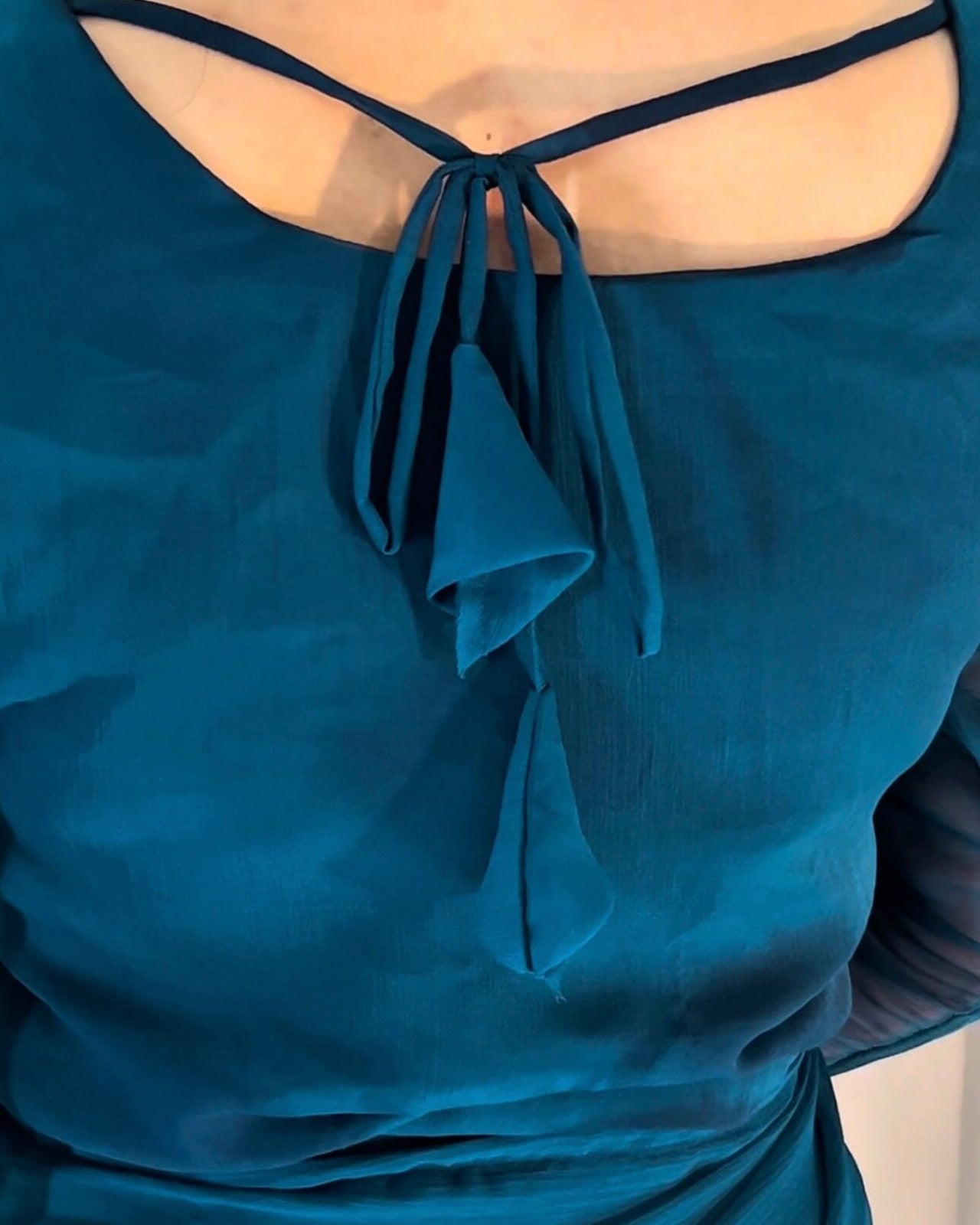 Sweetheart Neckline Shape Blouse with Chiffon Saree - Pachrangi
