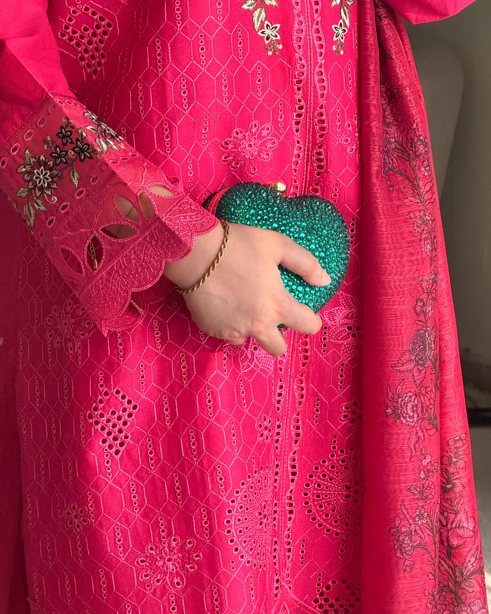 Embroidered Cotton Suit – Aabroo