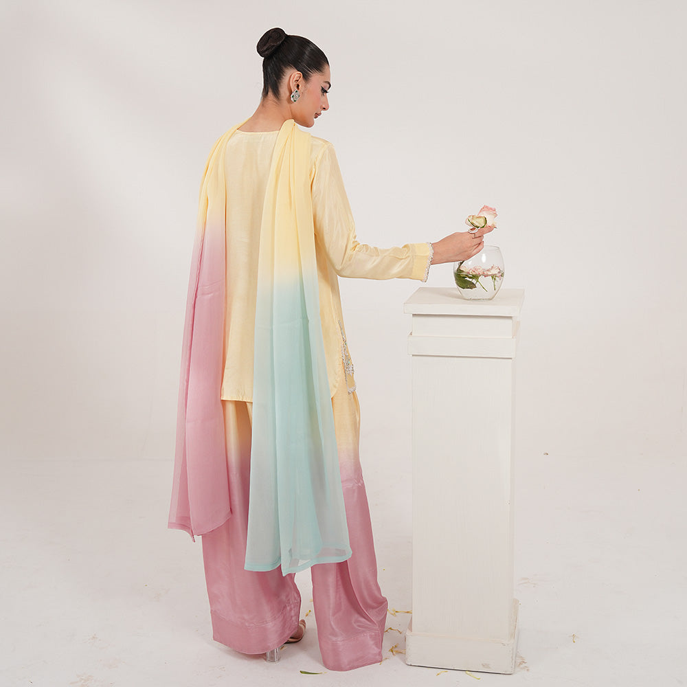Amber 3 Piece Stitched - Javeria Zoa