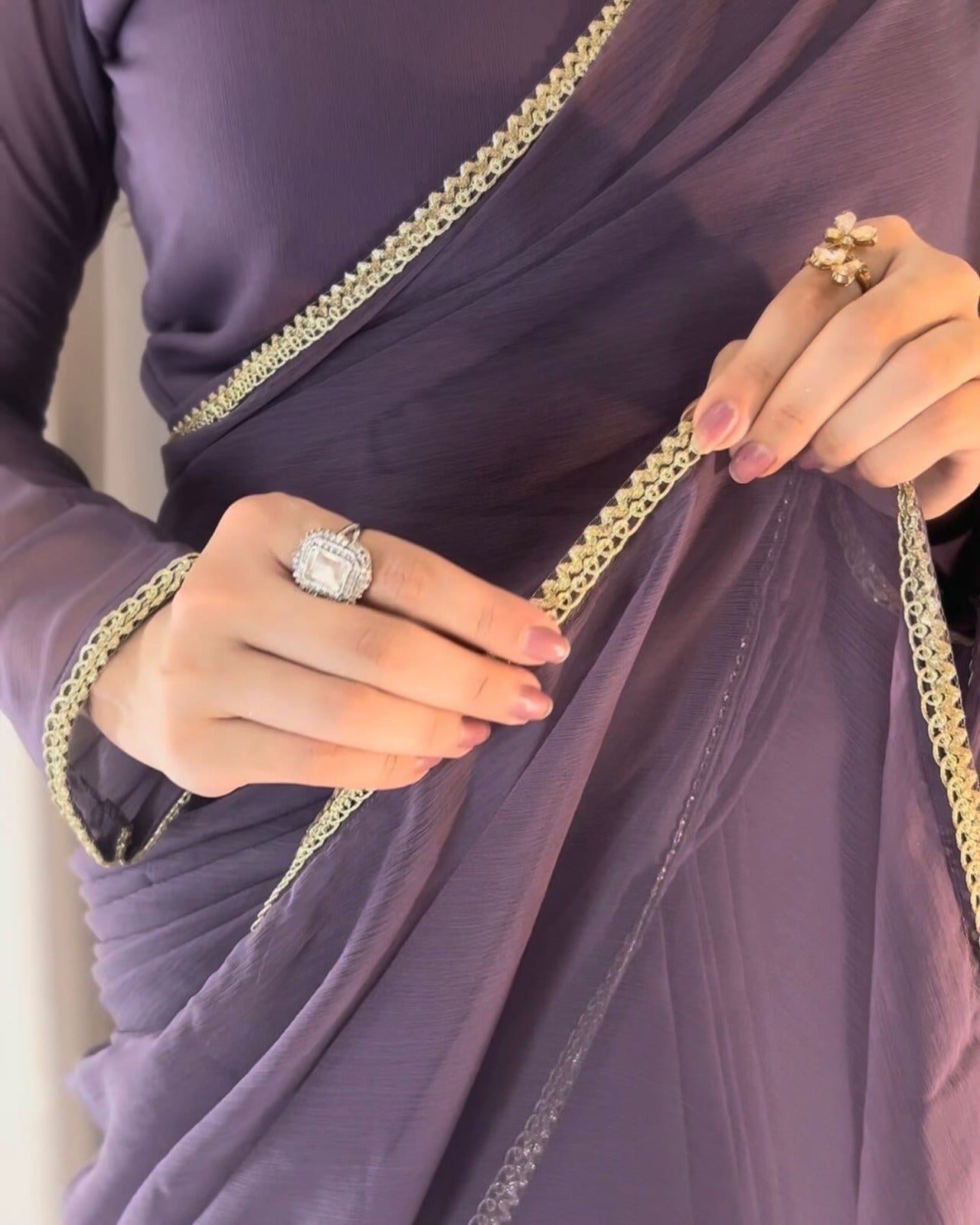 Square Neckline Shape Blouse with Chiffon Saree - Pachrangi