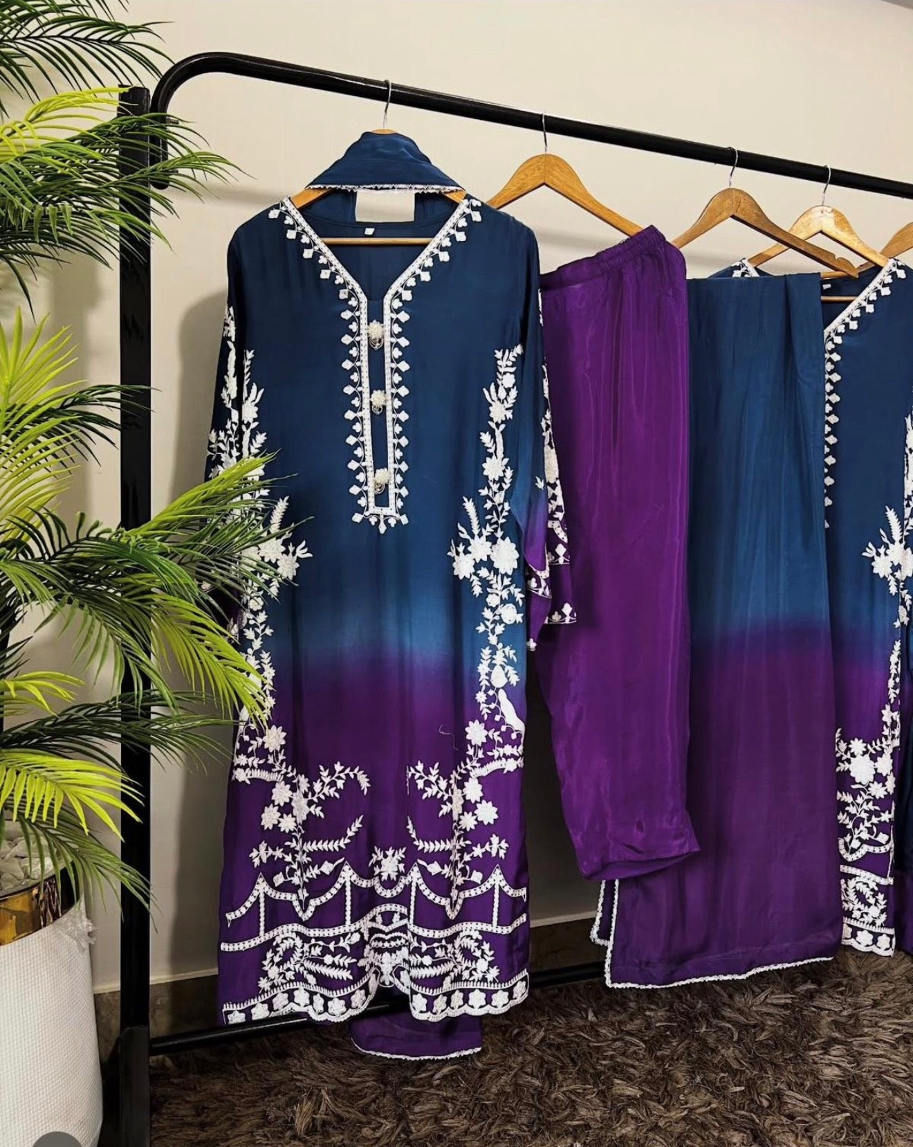 Minal Khan Hit Code - Silk - 3 Pcs - Fashion Corner