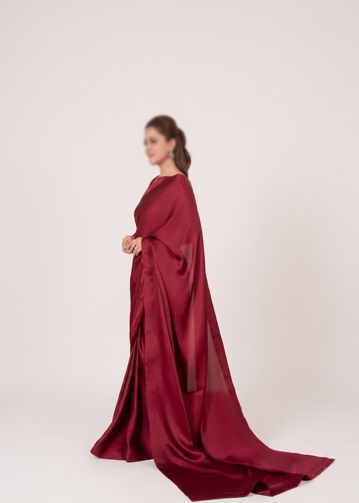 Bold Neckline Shape Blouse with Chiffon Saree Without Lace - Pachrangi