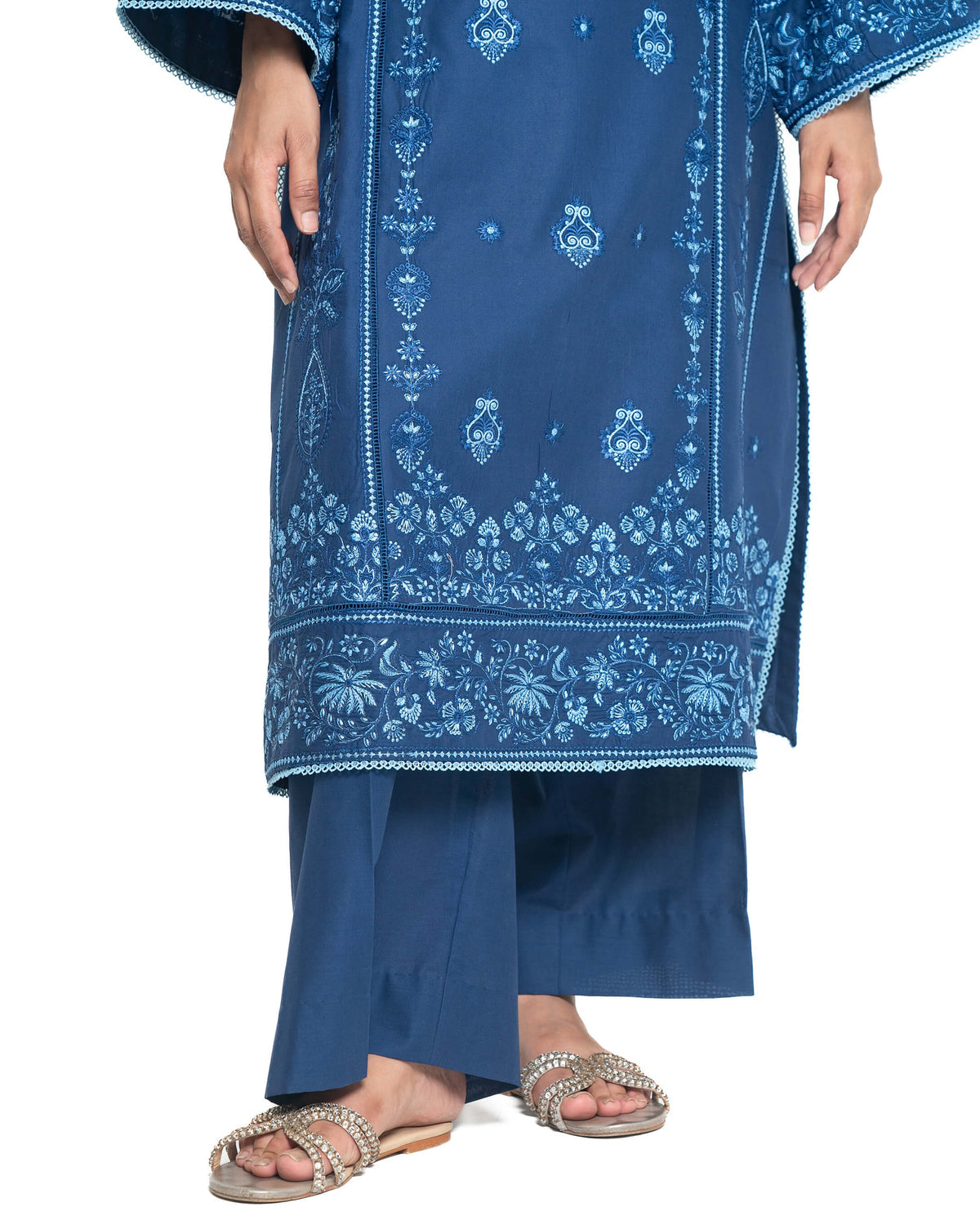 Amia 3 Pcs Lawn - Zyna