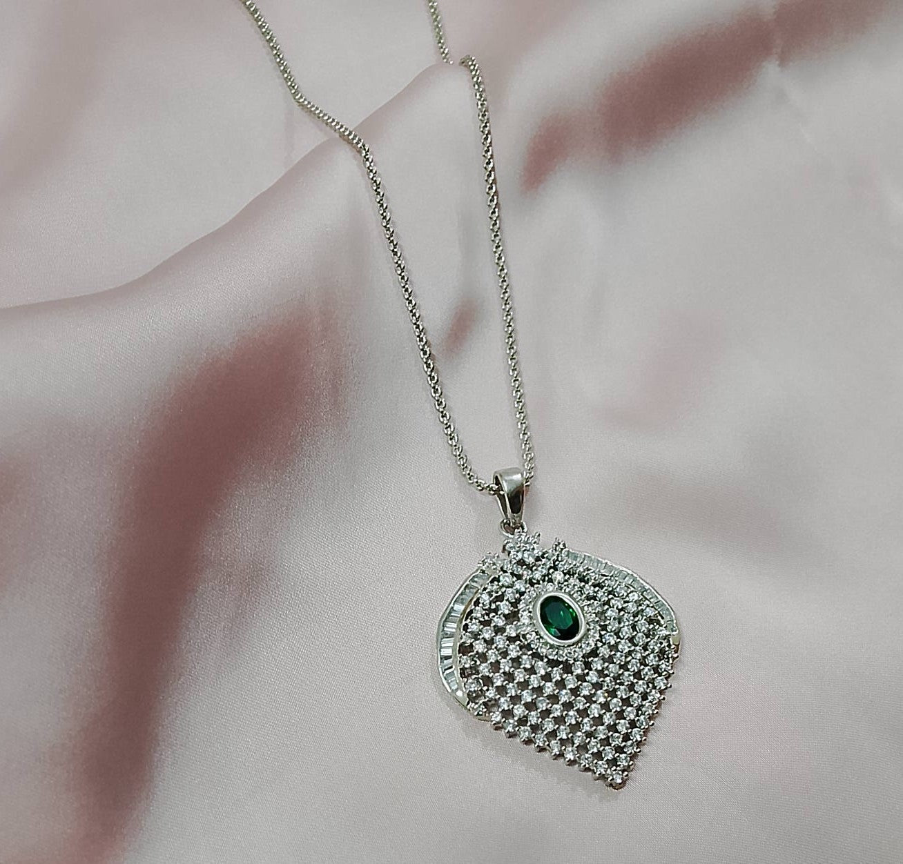 Royal Silver Sparkle Necklace - Hina Jewellery