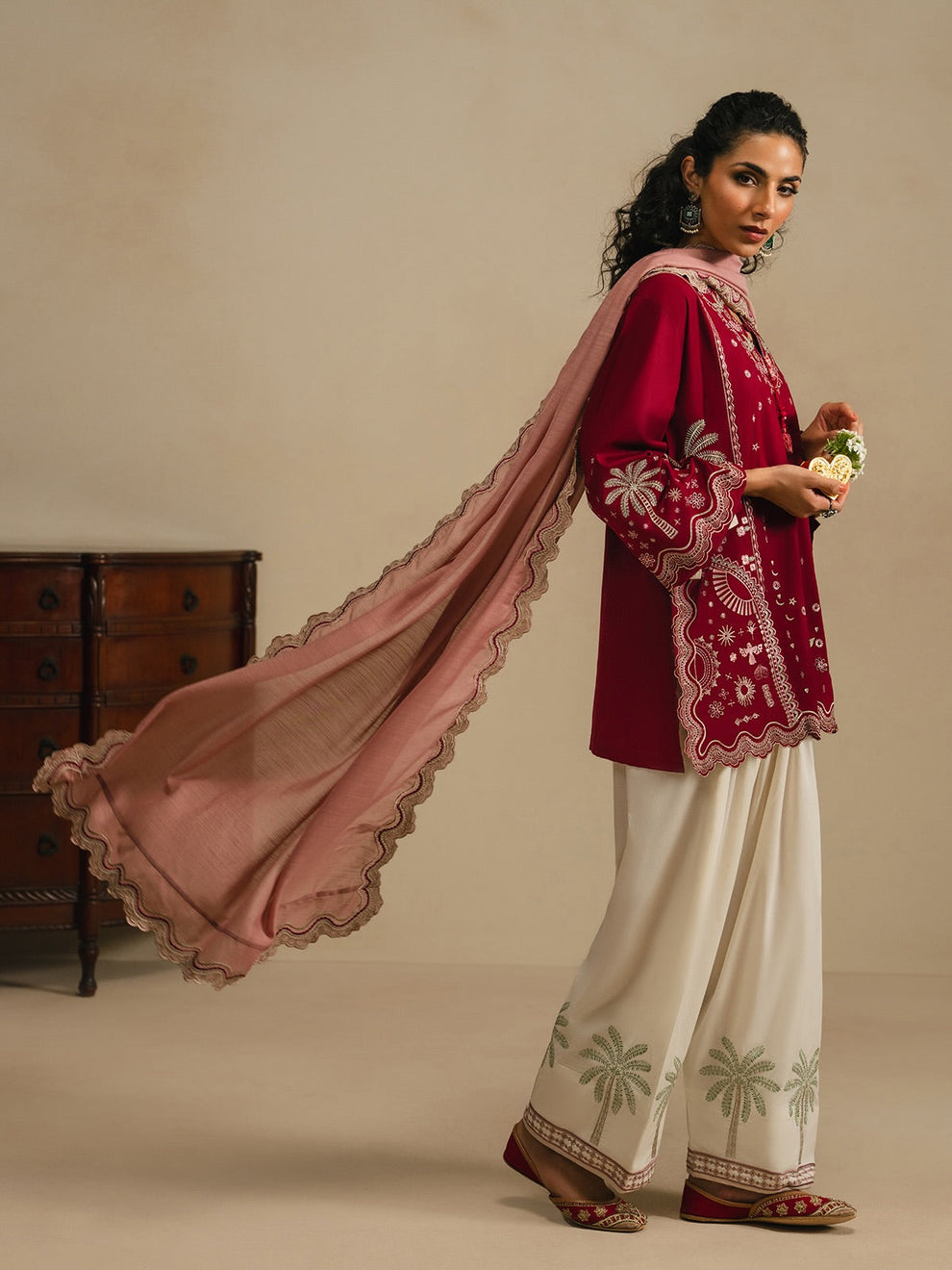 Gulnaar Embroidered 3PC Suit - Urban Haya