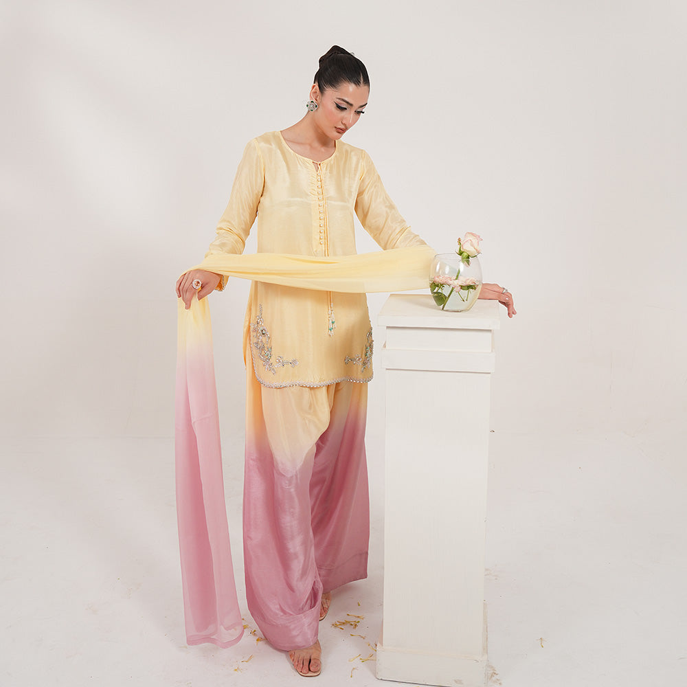 Amber 3 Piece Stitched - Javeria Zoa