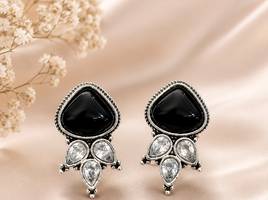 Zephyre Crystal Stud Earrings - Zaroon