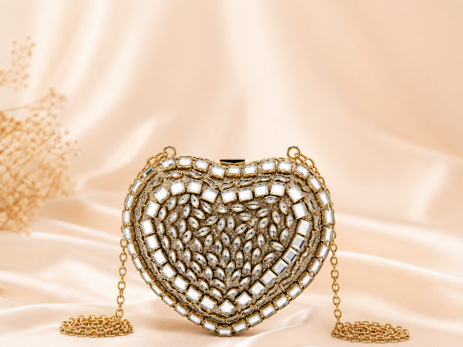 Celeste Heart Clutch - Zaroon