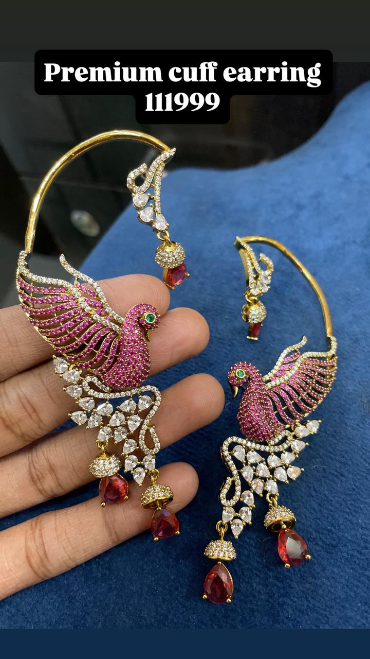 Malika-E-Husan 'ملکۂ حسن' Statement  Earrings - Aloro Jewels