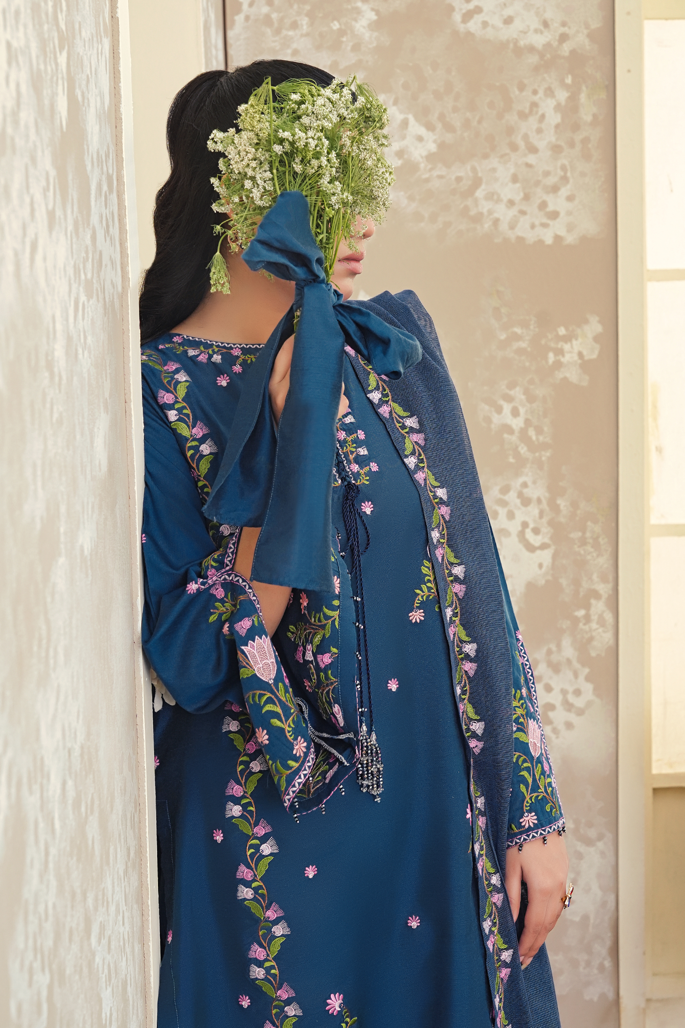 Zoya - Tasneem Shamim